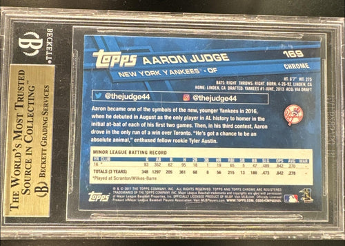 2017 Topps Chrome Catching Aaron Judge #169 /250 BGS 9.5